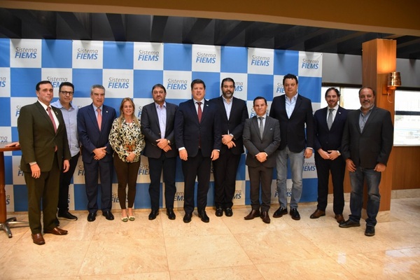 Autoridades y empresarios anuncian la Expo Paraguay-Brasil 2024 | Exportaciones | 5Días