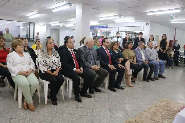 Con denuncias por mamografías, Clínica IPS Boquerón celebró 44 años - Política - ABC Color
