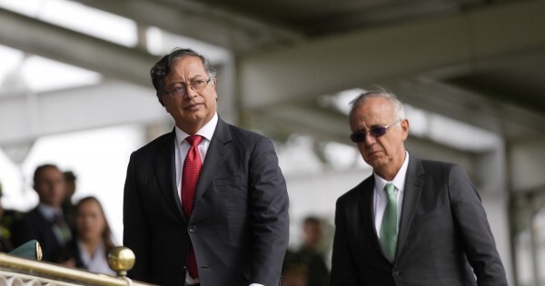 Petro vincula a un fiscal colombiano con el crimen de Pecci y la familia lamenta el uso político del caso