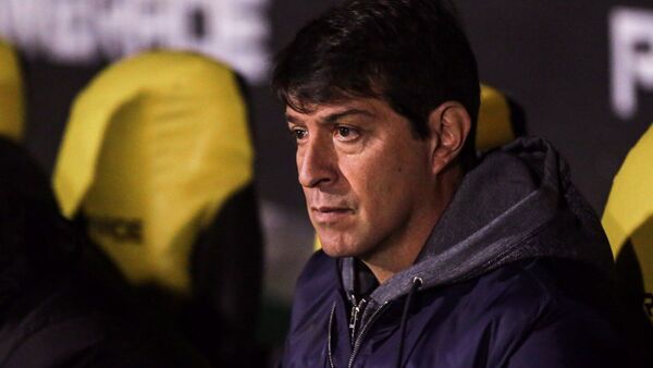 Daniel Garnero deja de ser entrenador de Libertad