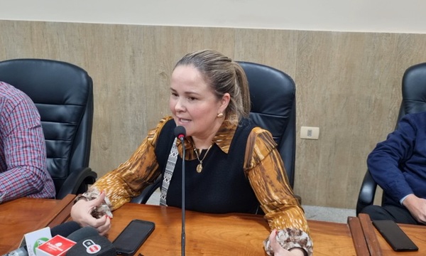 Rosana Bogado denuncia irregularidades en proceso de selección del Gran Hospital de Coronel Oviedo - OviedoPress