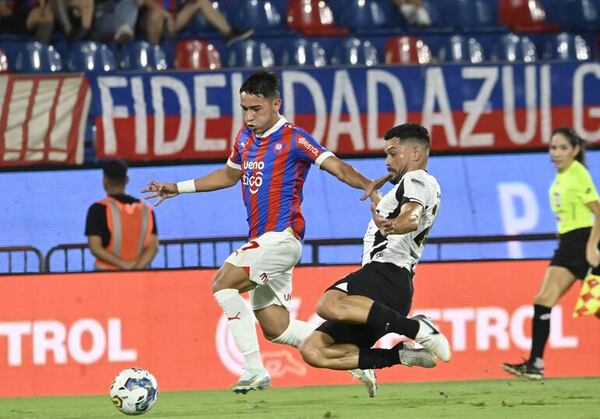 El Ciclón es una lágrima - Fútbol - ABC Color