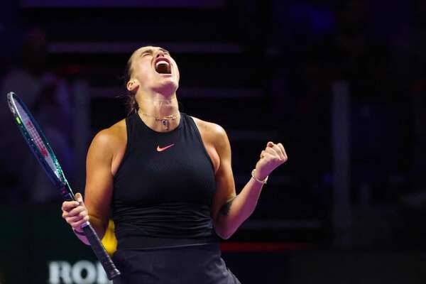 Tenis: Sabalenka avanza a semifinales de las Finales WTA - Polideportivo - ABC Color