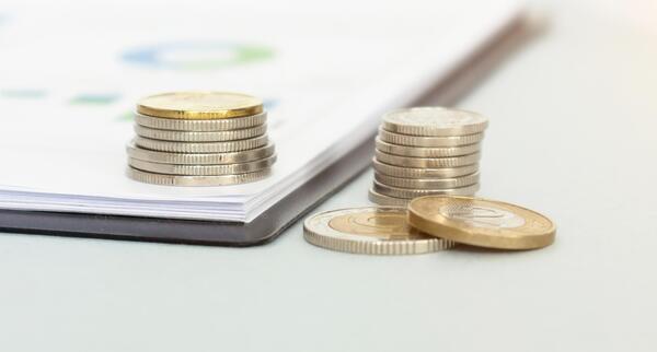 Intereses de préstamos suben ligeramente en septiembre, mientras que retornos de depósitos en bancos disminuyen - MarketData