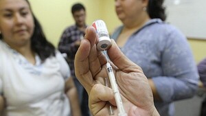 Salud observa aumento de cuadros respiratorios y recomienda vacunación