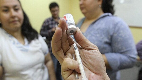 Salud observa aumento de cuadros respiratorios y recomienda vacunación