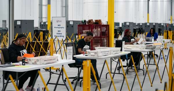 La Nación / EE. UU.: detienen a un hombre que amenazó con poner una bomba en un local de votación
