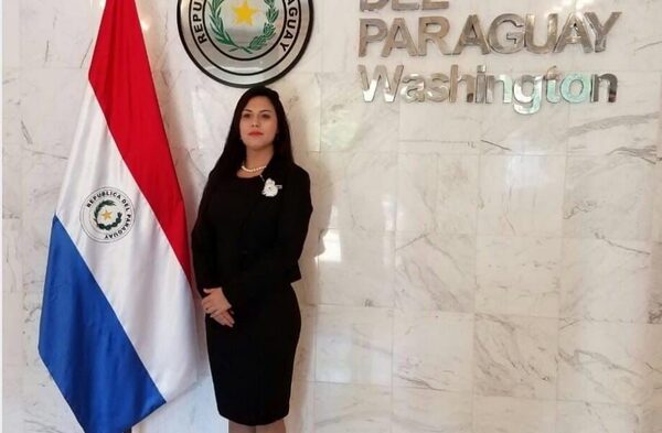 Tras tesis para doctorado, promueve proyecto de Ley para mujeres privadas de libertad