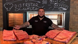 Religioso explicó que solo hizo una broma al decir "la mujer no debe opinar sobre asado"