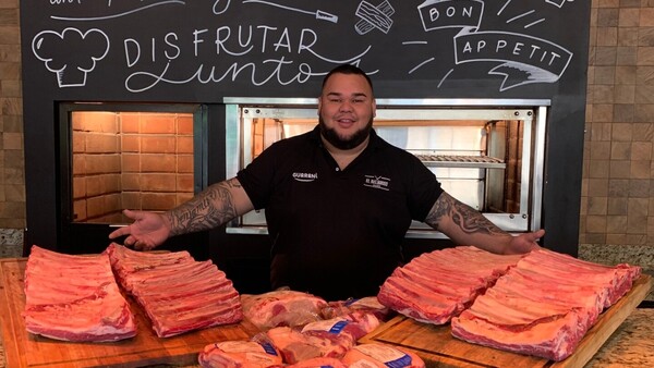 Religioso explicó que solo hizo una broma al decir "la mujer no debe opinar sobre asado"