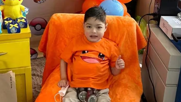 El pequeño Milán sale de cirugía tras recibir trasplante de corazón - Noticiero Paraguay