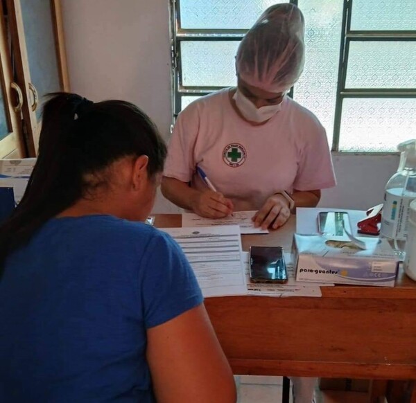 Familias de Remansito se benefician con atención médica extramural