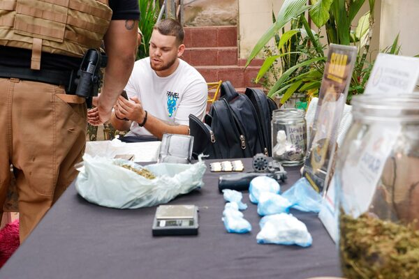 Imputan a presunto distribuidor de droga a locales nocturnos - Judiciales.net