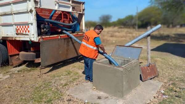 Agua en el Chaco: acarreos continuarán pero plantean insistir en sistemas de recolección - Noticias del Chaco - ABC Color