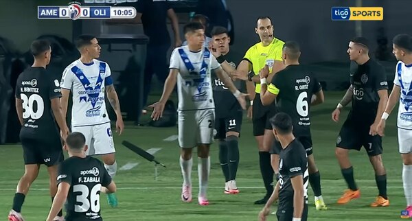 Versus / El veredicto de la APF sobre el penal que le negaron a Olimpia ante Ameliano