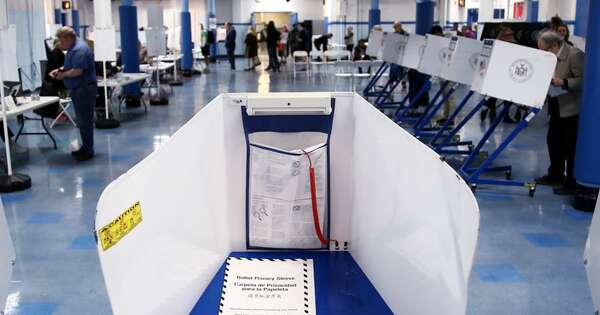 La Nación / Reñidos comicios: por falla de software extienden horario de votación en Pensilvania