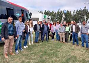Socios de ARP Cordillera viajaron a la Argentina - Economía - ABC Color