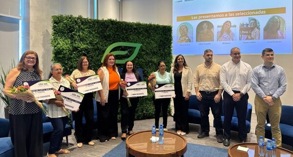 Mujeres emprendedoras recibieron premios de USD 4.000