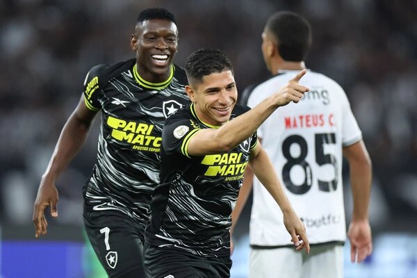 Versus / El Botafogo de ‘Gatito’ y Oscar Romero se acerca al título del Brasileirao