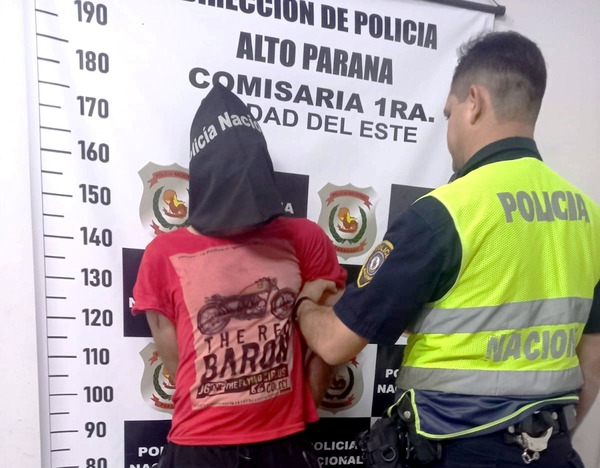 Atrapan en CDE a brasileño que trataba de comercializar una furgoneta robada - La Clave