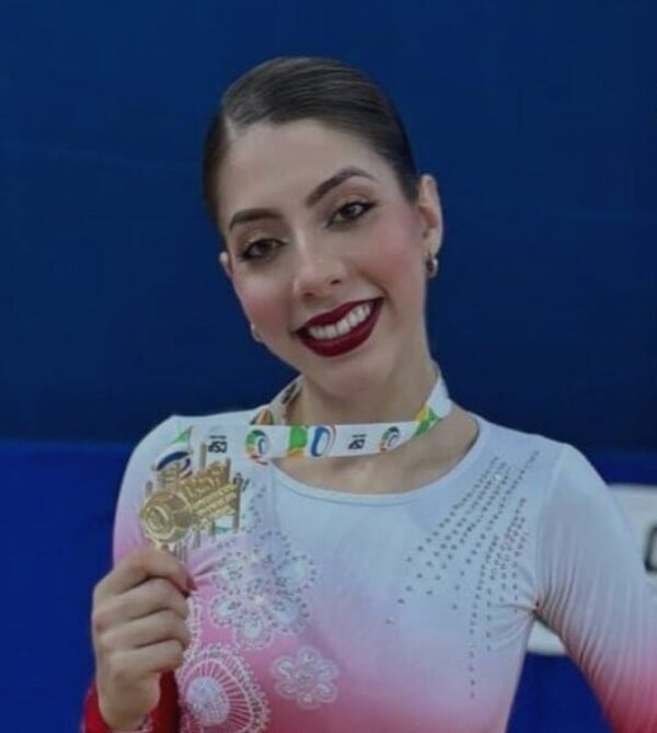 (VIDEO) ¡Orgullo nacional! ¡Patinadora paraguaya se impone en sudamericano!