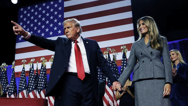 Trump vuelve a la Casa Blanca triunfante