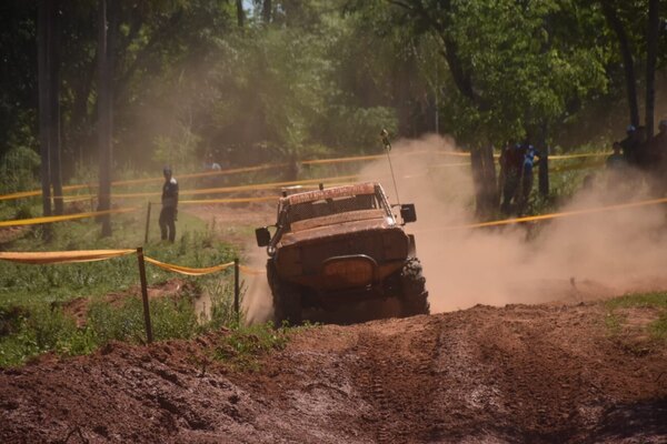 Versus / La temporada 4x4 se despide con el “Desafío de Campeones” en Itá