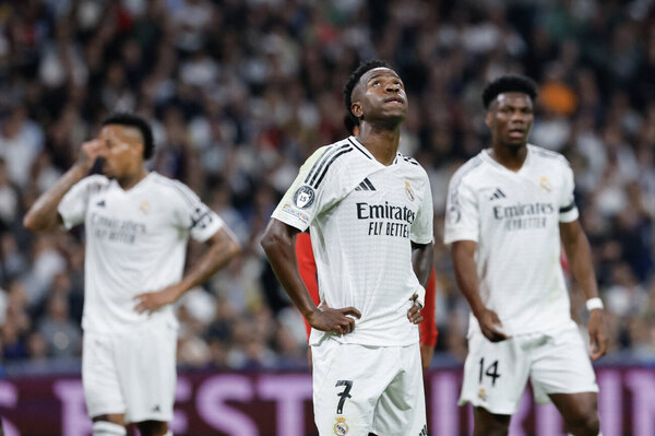 Versus / "Desastre" y "pesadilla", calificativos de la prensa española sobre un Real Madrid en crisis