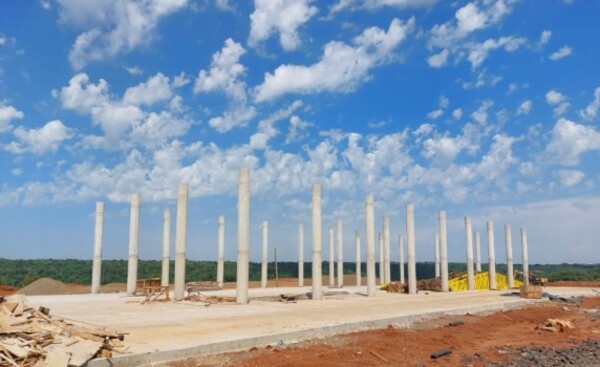 Constatan avance de obras en el Corredor Metropolitano del Este