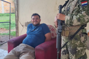 Capturan a dos presuntos microtraficantes en Limpio