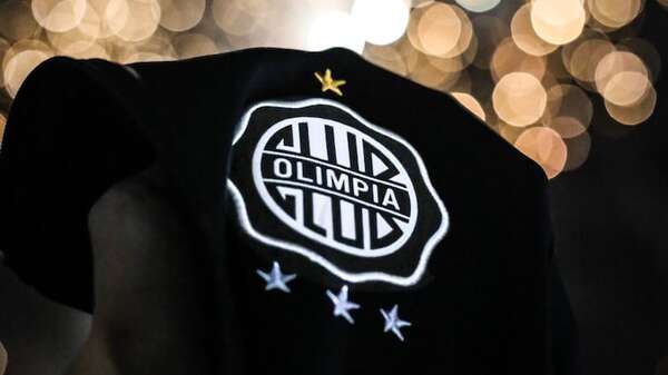 Olimpia separó a varios futbolistas por supuestos amaños - Olimpia - ABC Color