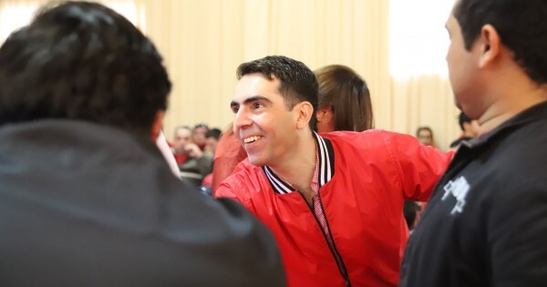 Beto impone la reelección de Benítez en Oviedo, pero Soto quiere meter a uno de sus candidatos