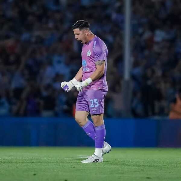 DT de Paraguay cita una vez más a Fabián Balbuena y Juan Espínola - La Clave