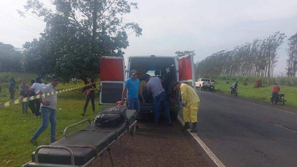 Docente y su sobrina fallecen arrollados por un camioneta - 1000 Noticias