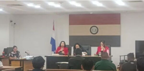 Por plantar evidencias durante procedimiento policial: Inició juicio oral para tres policías