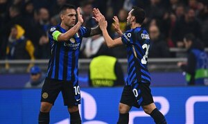 Versus / Un penal salva ante el Arsenal el invicto del Inter en Champions