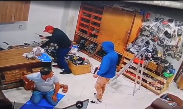 Asaltan comercio de auto repuestos y se llevan 20 millones de guaraníes