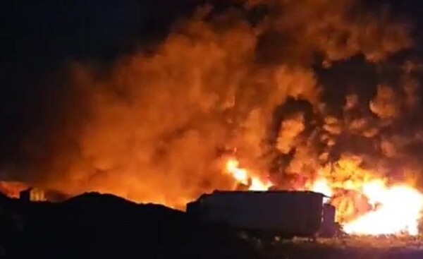 Incendio de grandes proporciones arrasa con fábrica en Minga Guazú