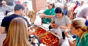 La Nación / Superproducción hortícola motiva ferias