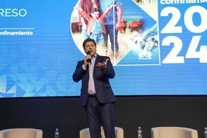 Giménez al complejo cárnico: “Deben quitar el temor que los distancia y enfocarse en una agenda que beneficie a ambas partes”