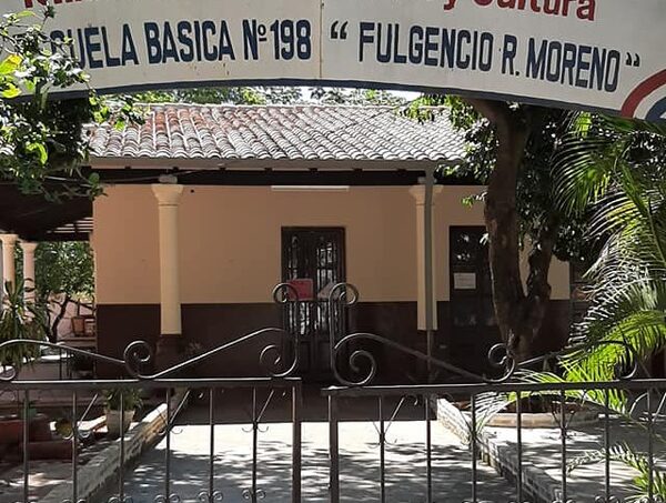 Controversia entre MEC y MITIC afecta millonaria inversión coreana en proyecto educativo · Radio Monumental 1080 AM