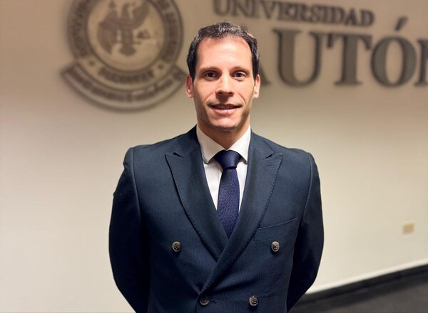 Distinguen a magistrado de Lambaré por sus aportes académicos - Judiciales.net