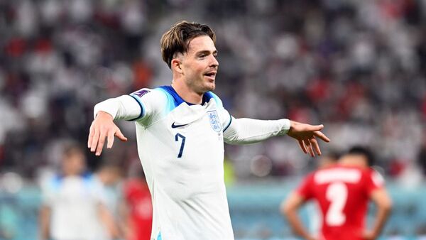 Inglaterra sigue molestando a Guardiola por Jack Grealish