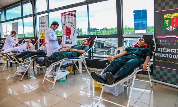Personal militar prosigue con jornada solidaria de donar sangre para el niño Milan – Prensa 5