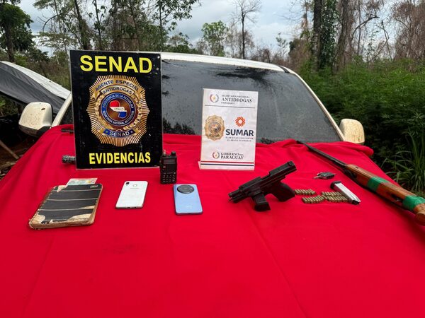 Golpe al Narcotráfico: 4 detenidos y toneladas de marihuana fueron incautadas por la SENAD - trece