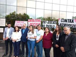 Opositores y sociedad civil lanzan marcha contra el autoritarismo y atropello cartista - Política - ABC Color