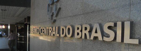 Banco Central de Brasil eleva tasa de referencia a 11.25% | Internacionales | 5Días