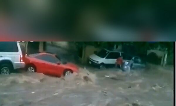 (VIDEO)Recordaron a “César” en medio de raudales