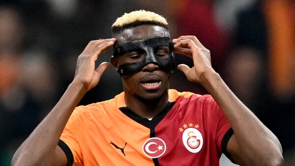 Osimhen impulsa al Galatasaray y frena al Tottenham