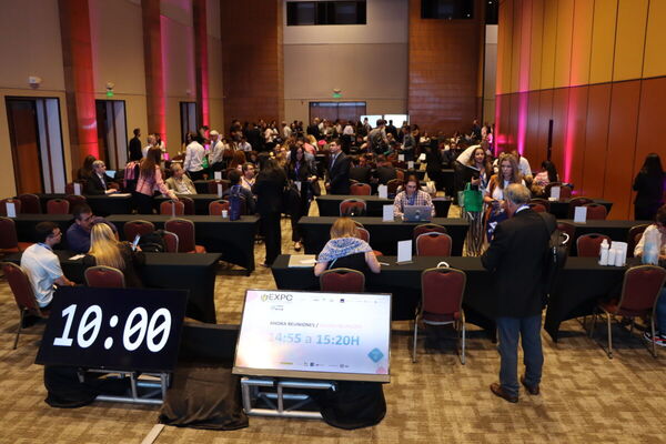 Se inici贸 la Expo Paraguay Brasil, el evento m谩s grande de negocios entre ambos pa铆ses